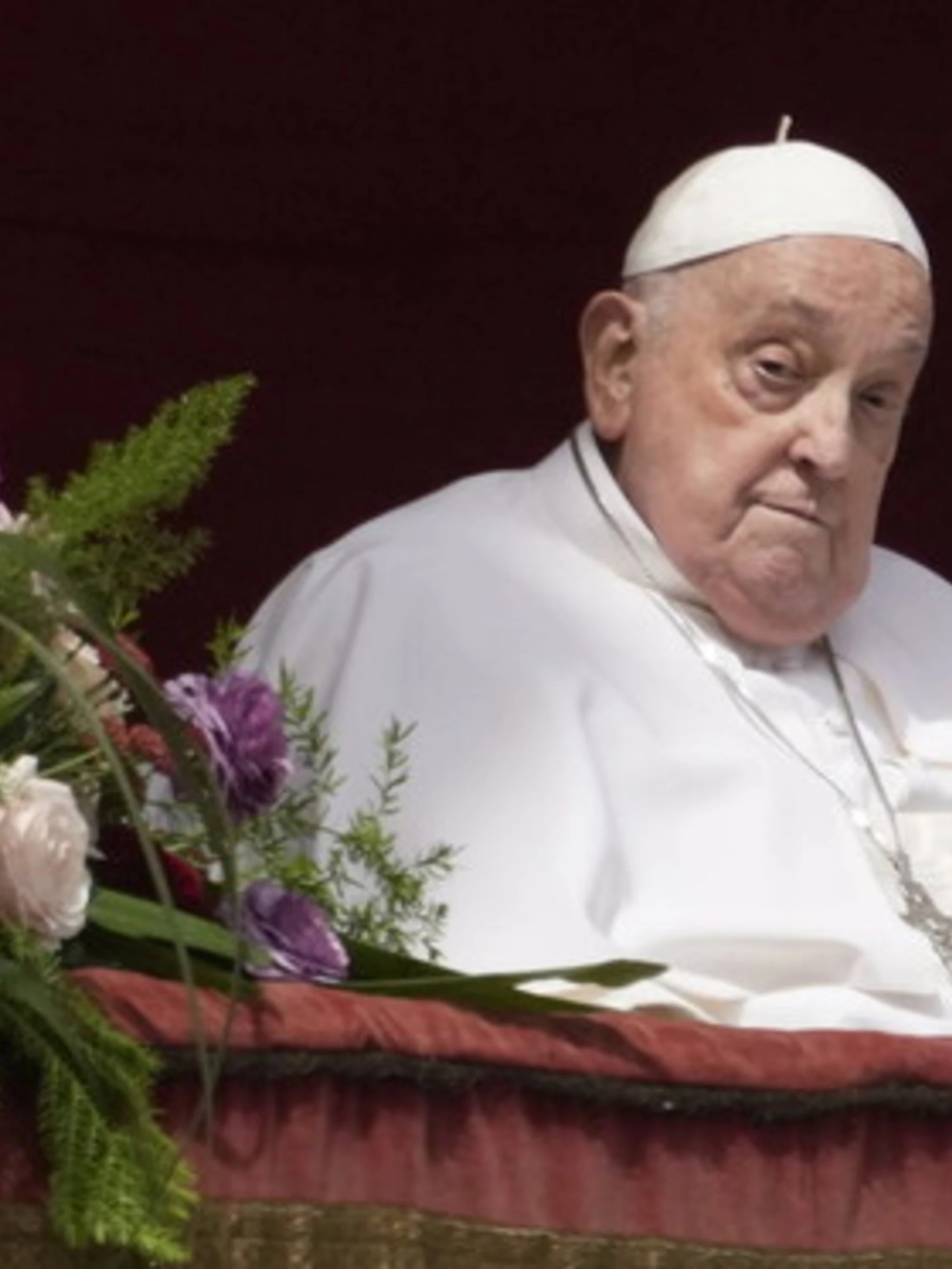 Papa Francesco, la "facies hippocratica": sul volto i segni della morte imminente