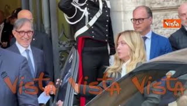 Meloni entra in Senato per informativa in Aula