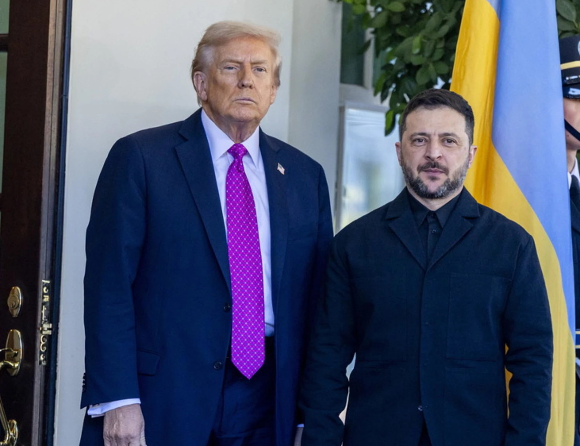 Russia, voci impazzite da Mar a Lago: "Domenica incontro Trump-Zelensky"