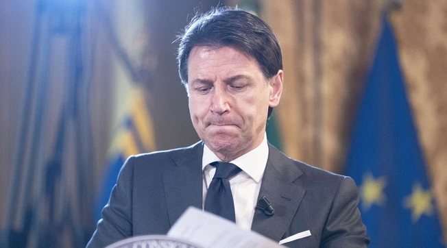 Giuseppe Conte a un passo dal "sì" al Mes: scoop del "Sole 24 Ore". La rabbia di Di Maio: salta il banco?