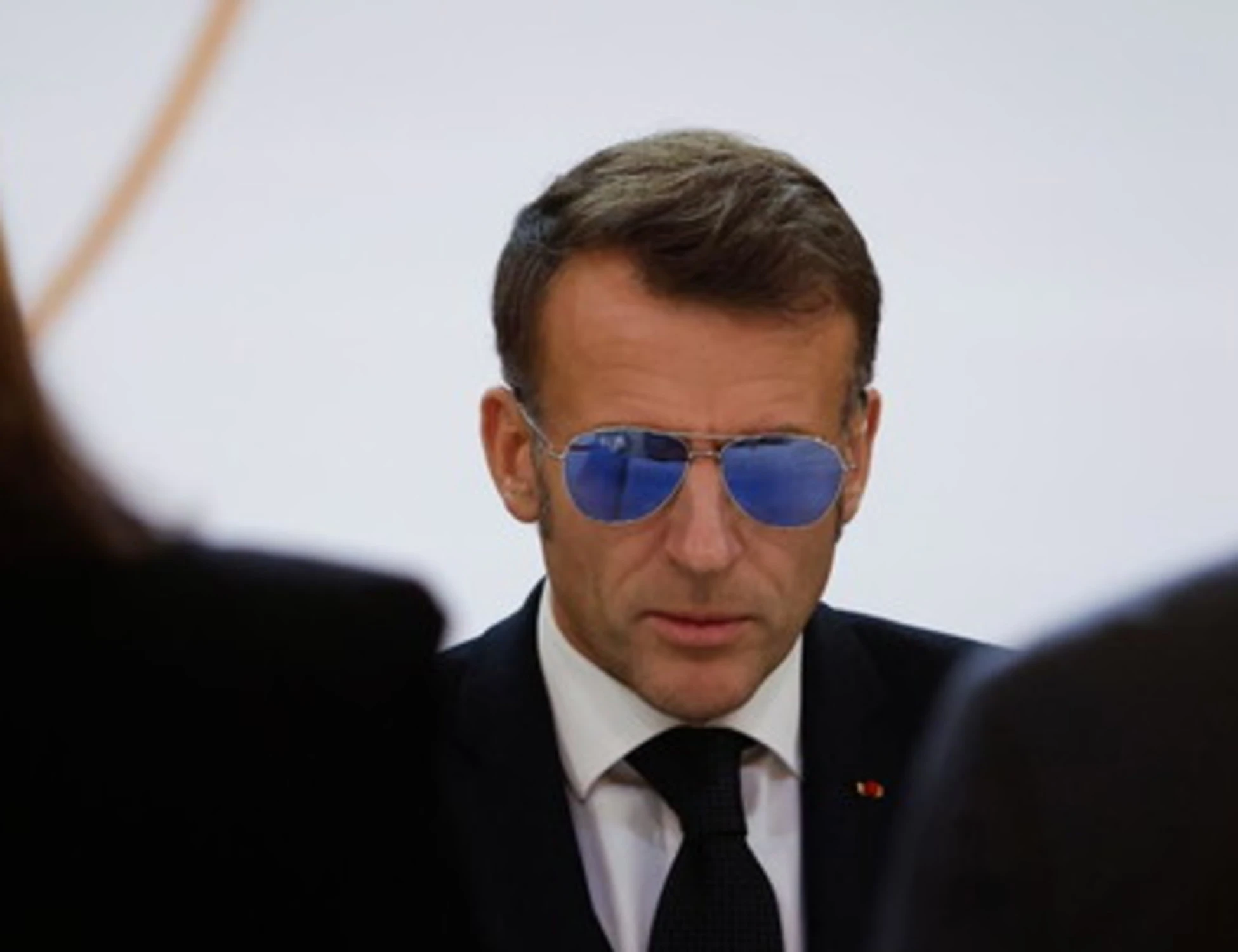 Secondo voi Macron alla fine si piegherà ai diktat di Trump?