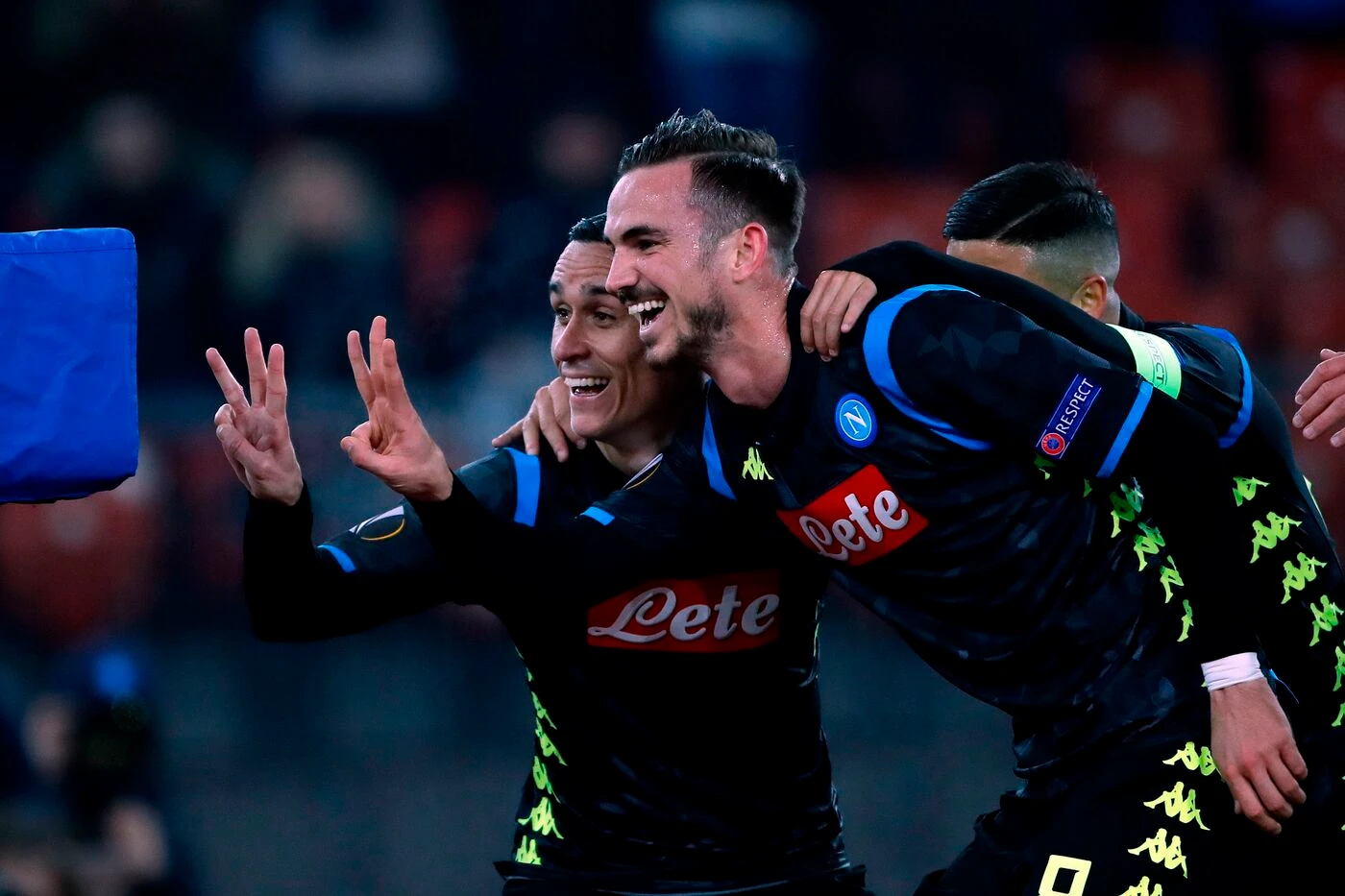 Tutto facile per il Napoli: un secco 3-1 a Zurigo, gli ottavi a un passo