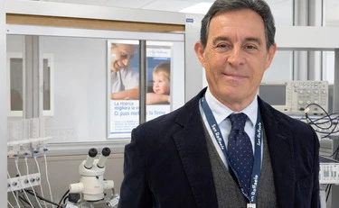 San Valentino: nell’era degli swipe, l’amore resta irriducibile