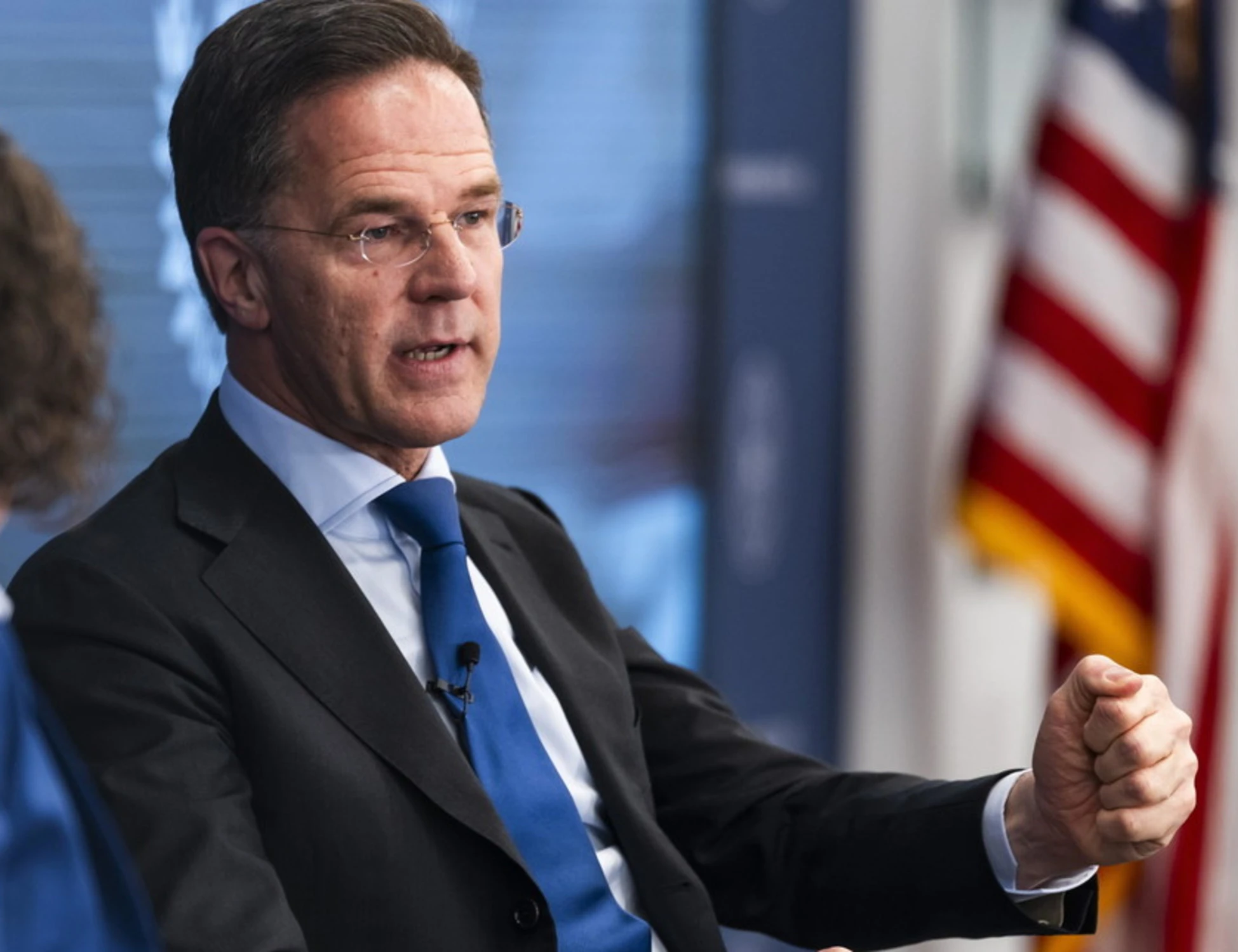 Rottura con gli Usa? La Nato perde pezzi anche senza Donald