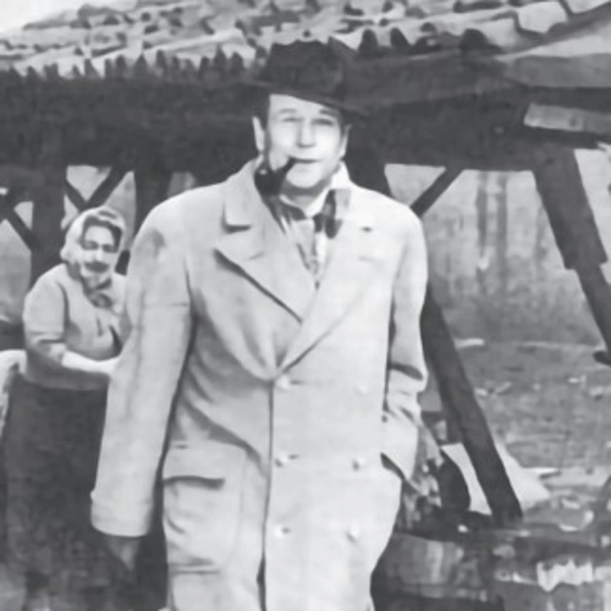 Georges Simenon: domeniche, osterie e il mistero sotto la normalità