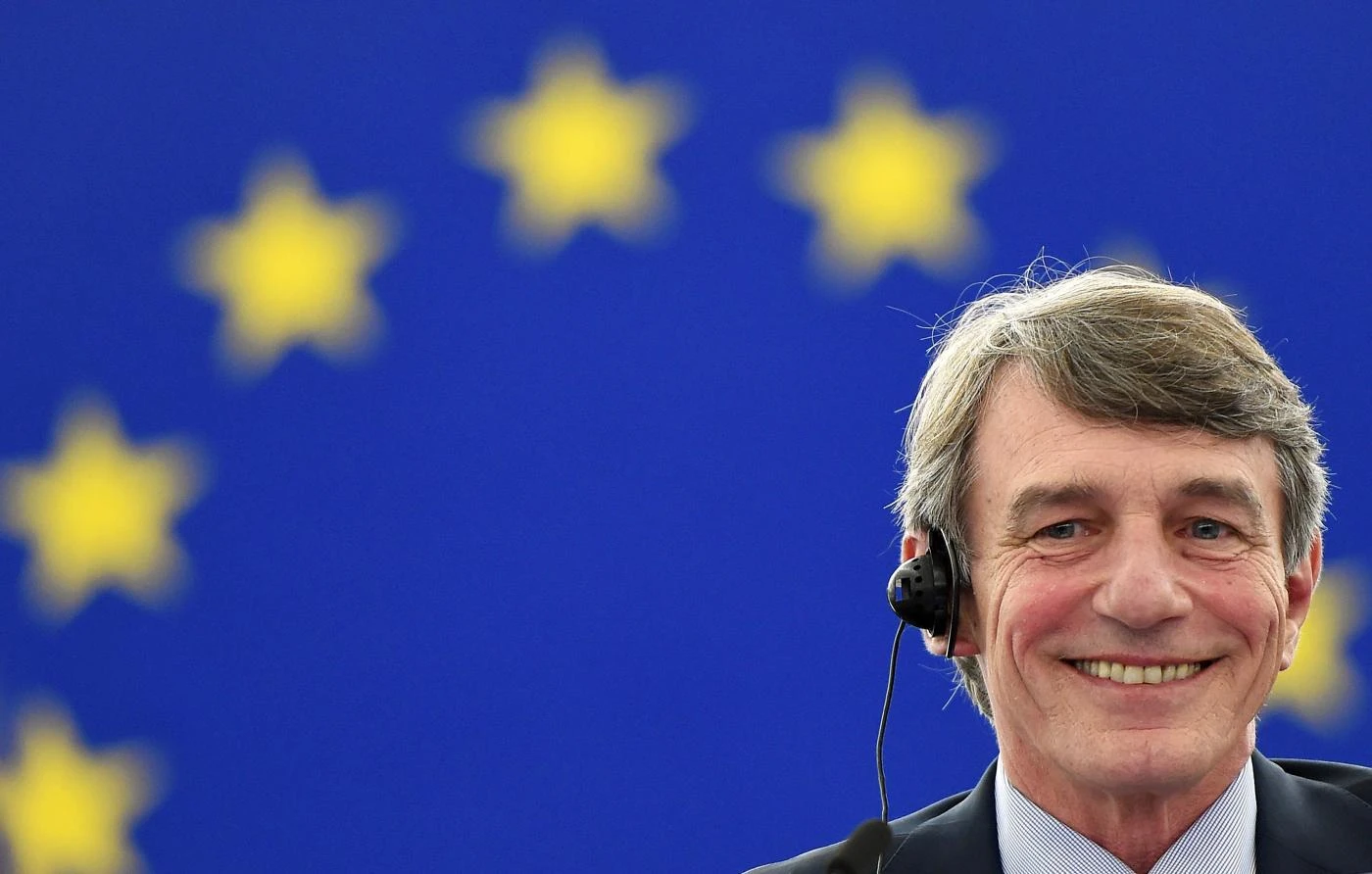 David Sassoli, la mossa sporca: appello ai magistrati per colpire Matteo Salvini. Della Ue se ne frega