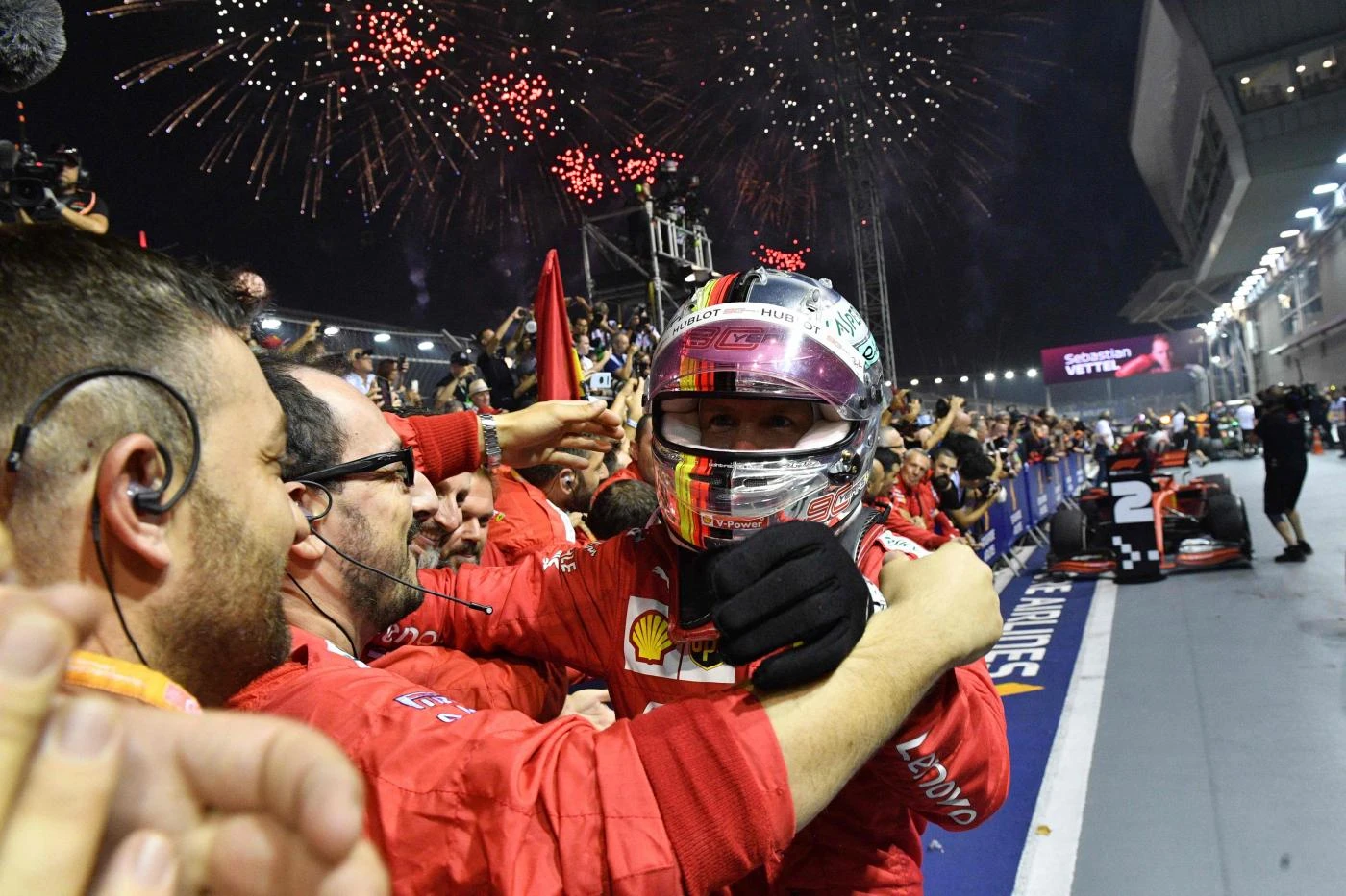 Formula 1, GP Singapore 2019: doppietta Ferrari, vince Vettel e Leclerc arriva secondo