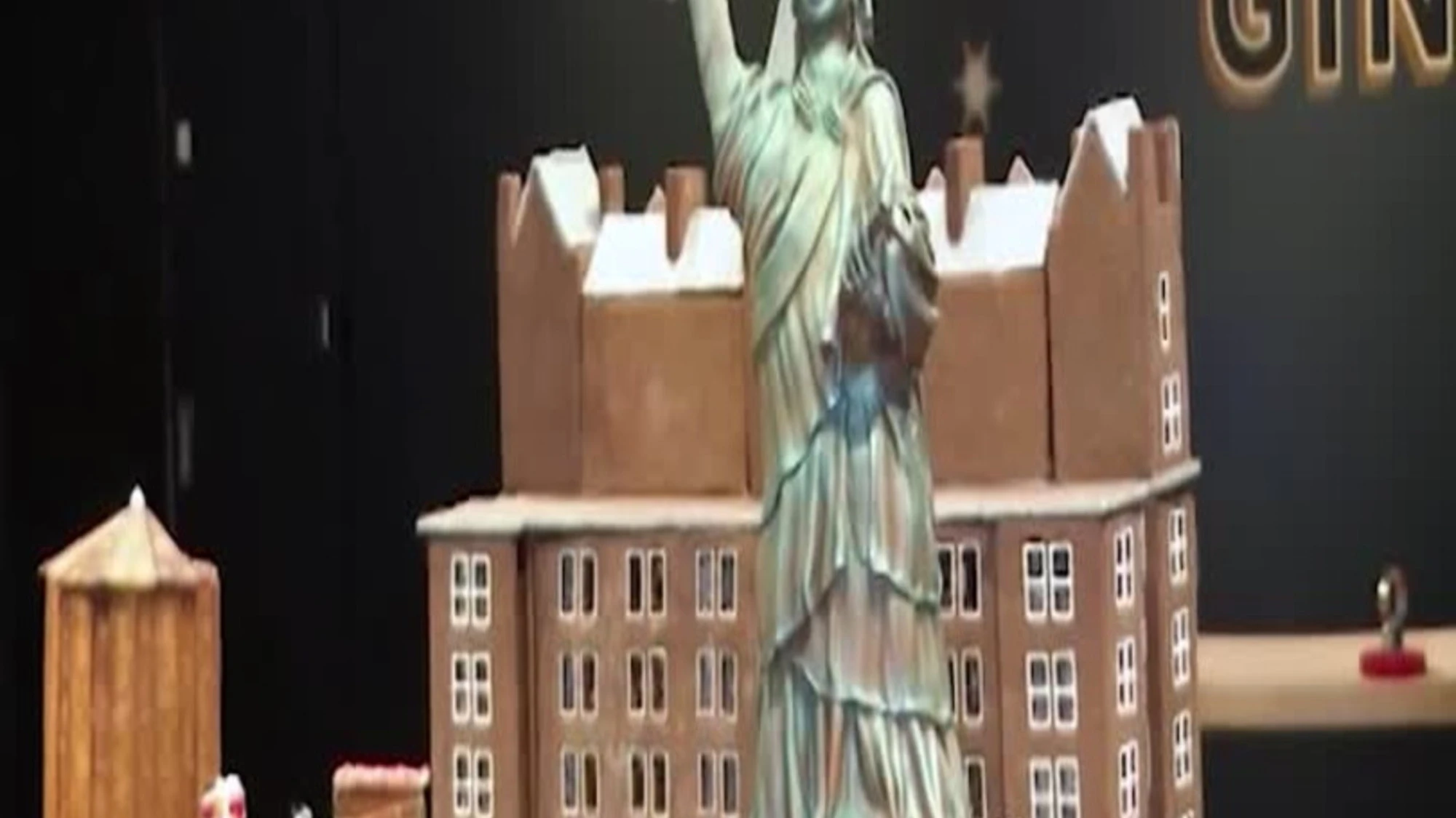 New York, la Grande Mela è di pan di zenzero in una mostra natalizia