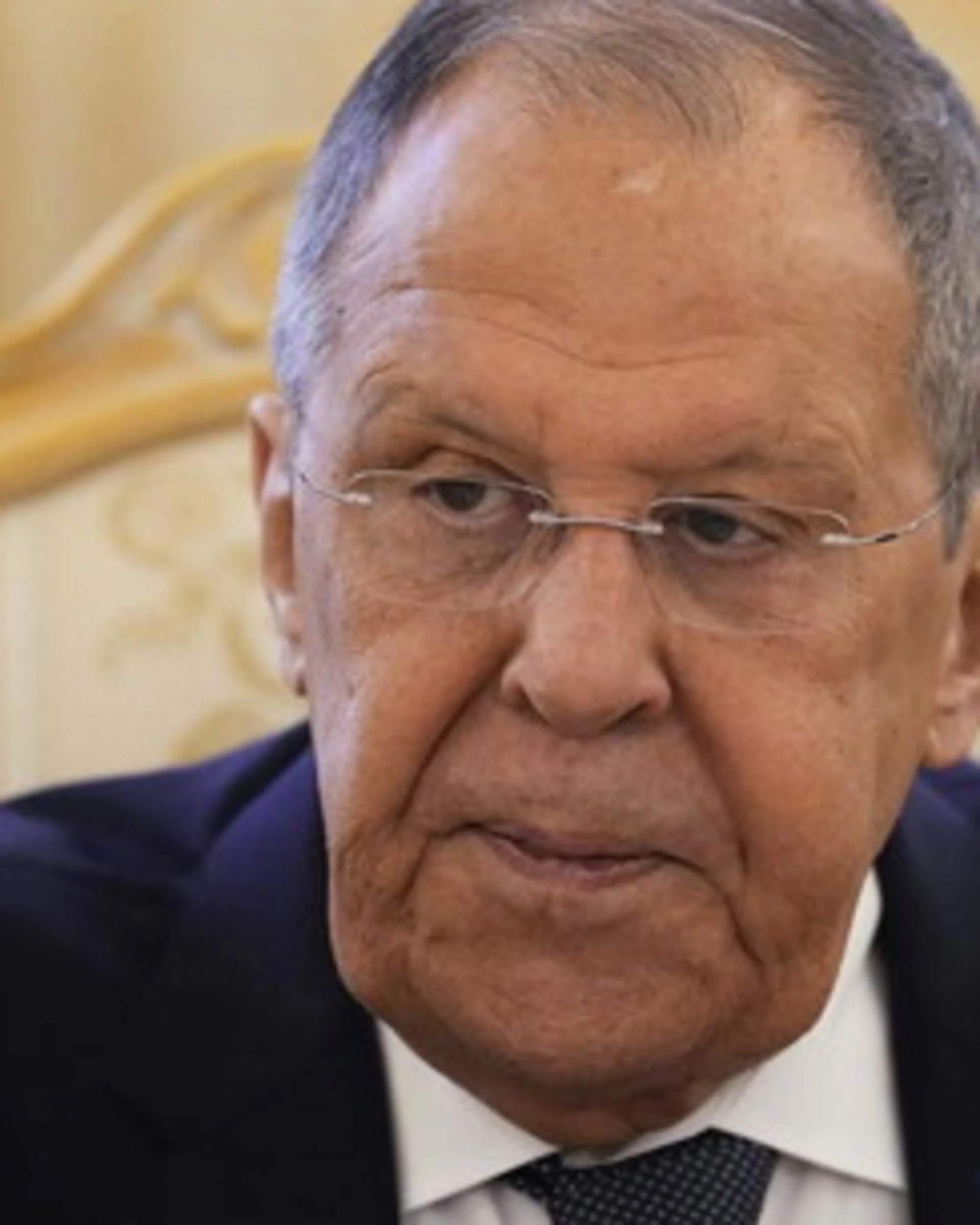 Russia, Lavrov: "Per Zelensky l'incontro con Putin è un gioco"
