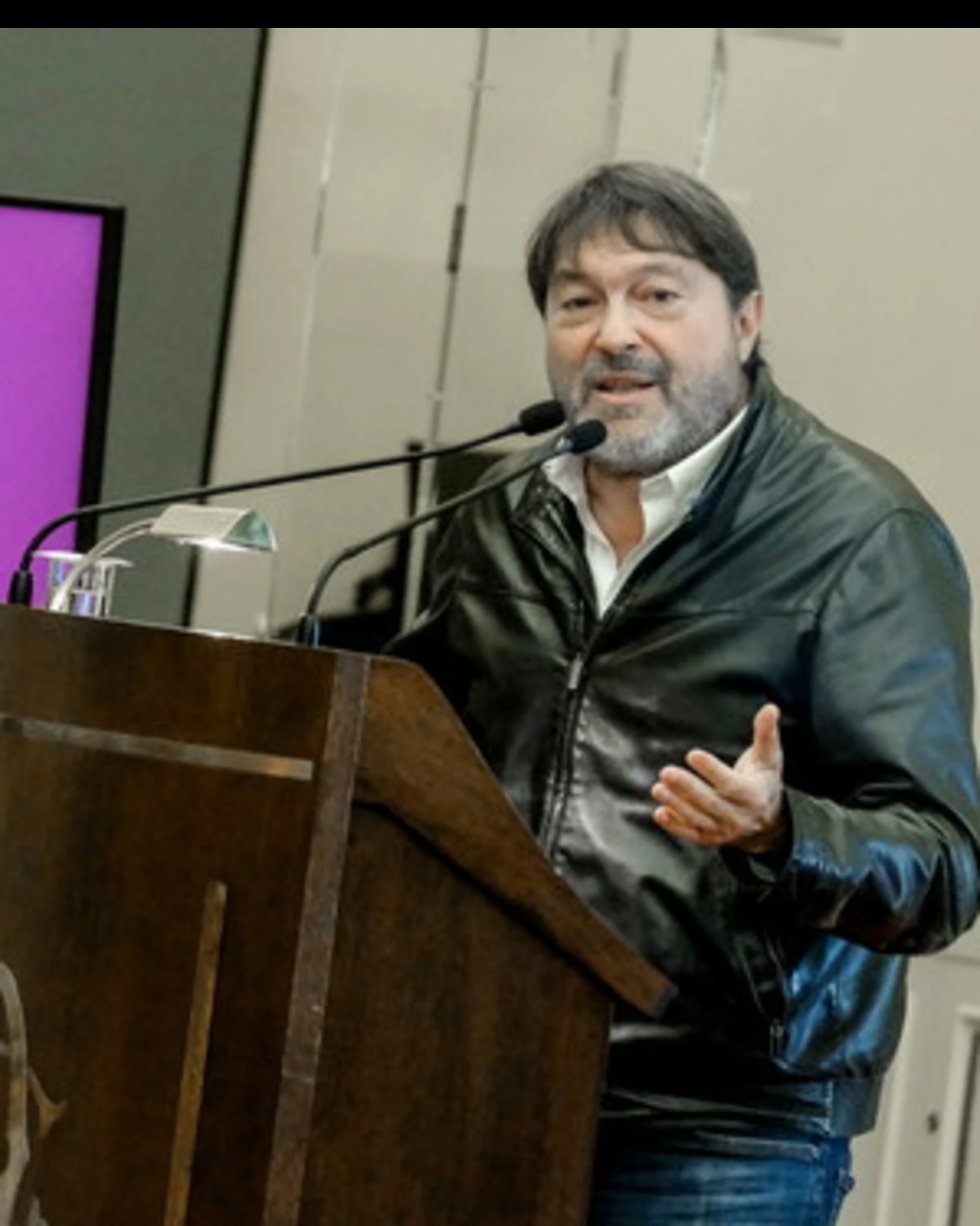 Repubblica, l'ultima balla su Report: pur di esaltare Ranucci...