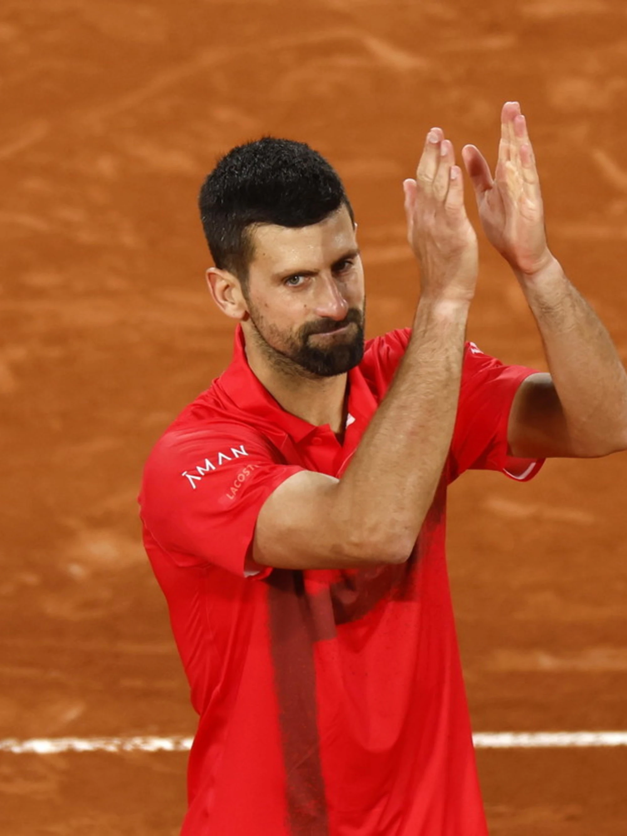 Novak Djokovic sfida Sinner: ecco dove va a vivere