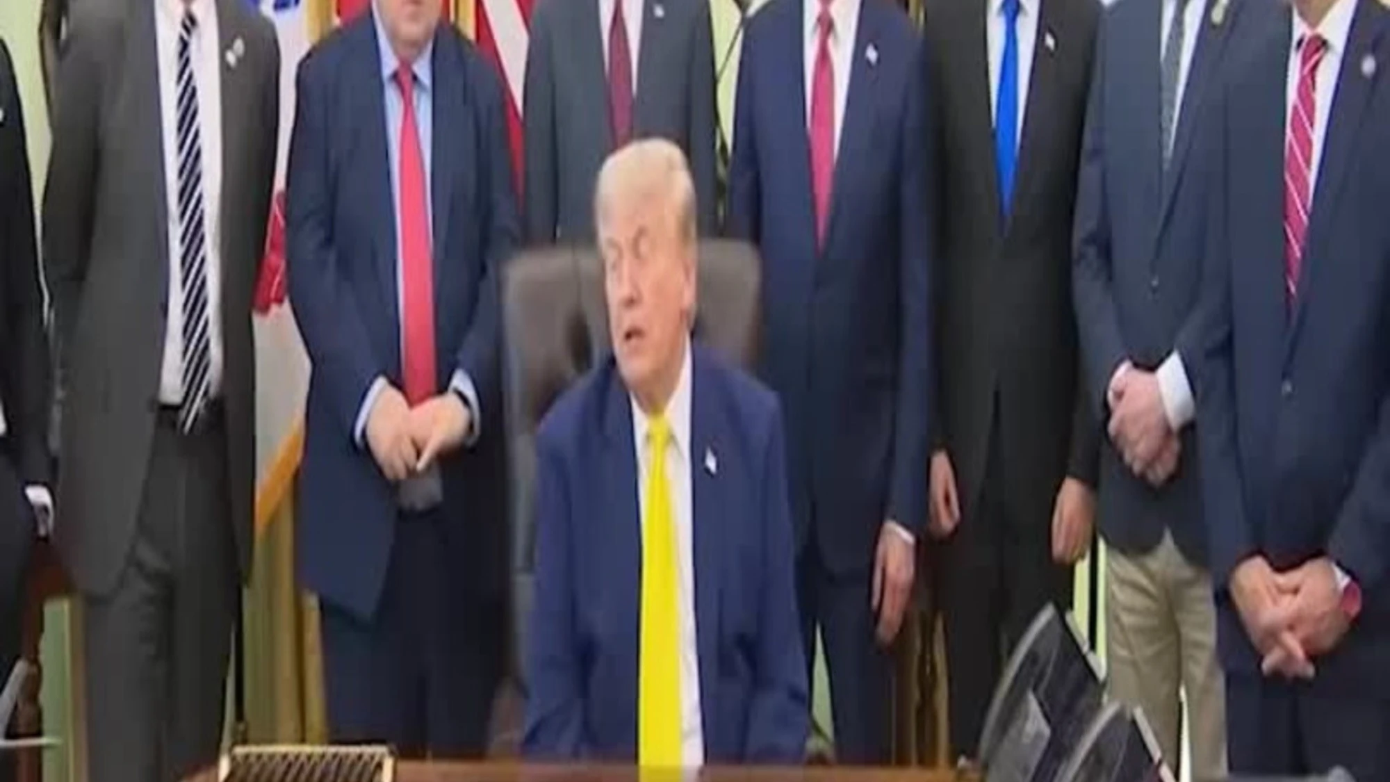 Trump: "Felice che Zelensky e Putin parlino di incontrarsi"
