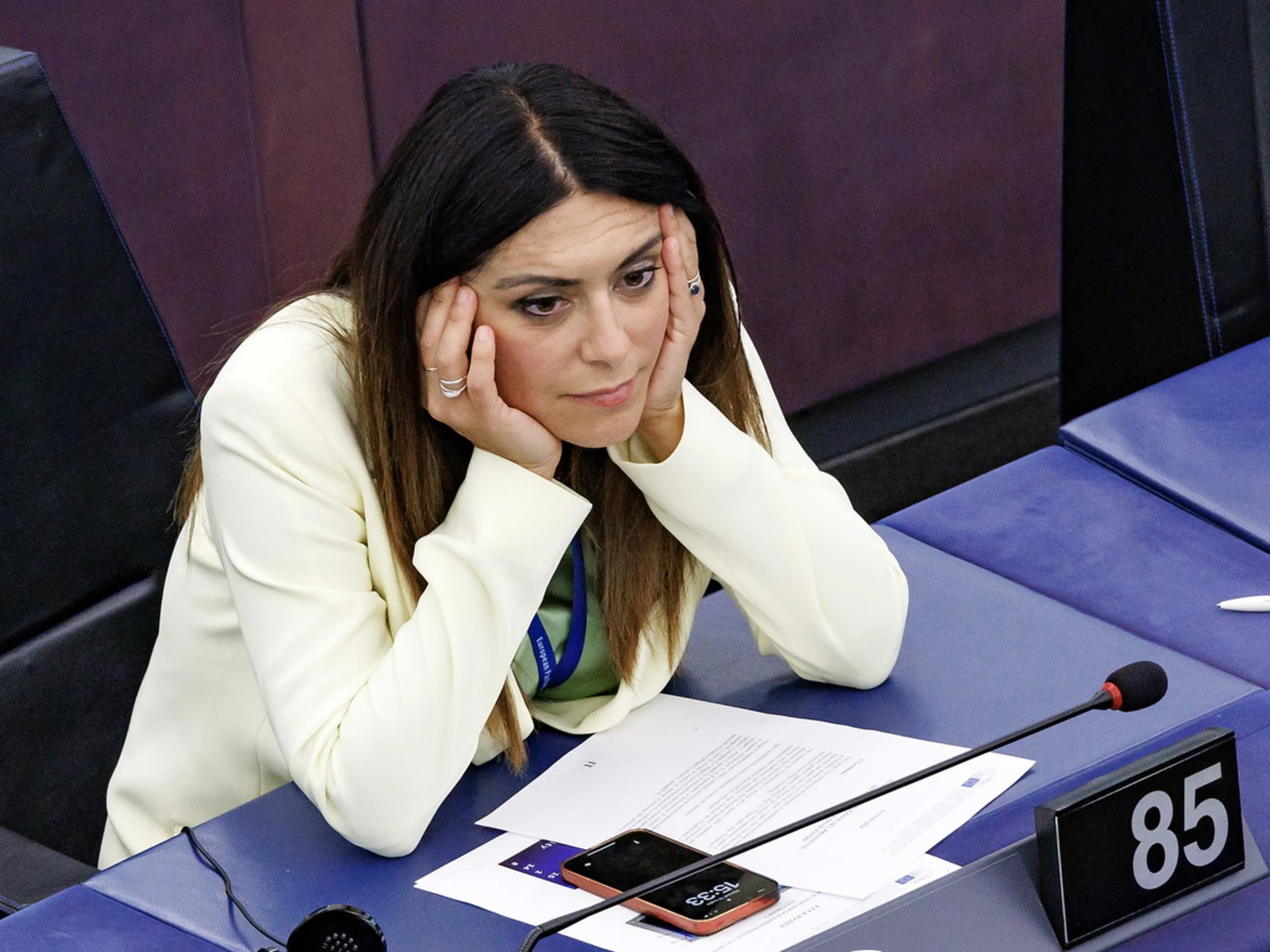Picierno addio? Cosa scrivono nelle chat Pd: "Penoso, c'è chi stappa champagne"