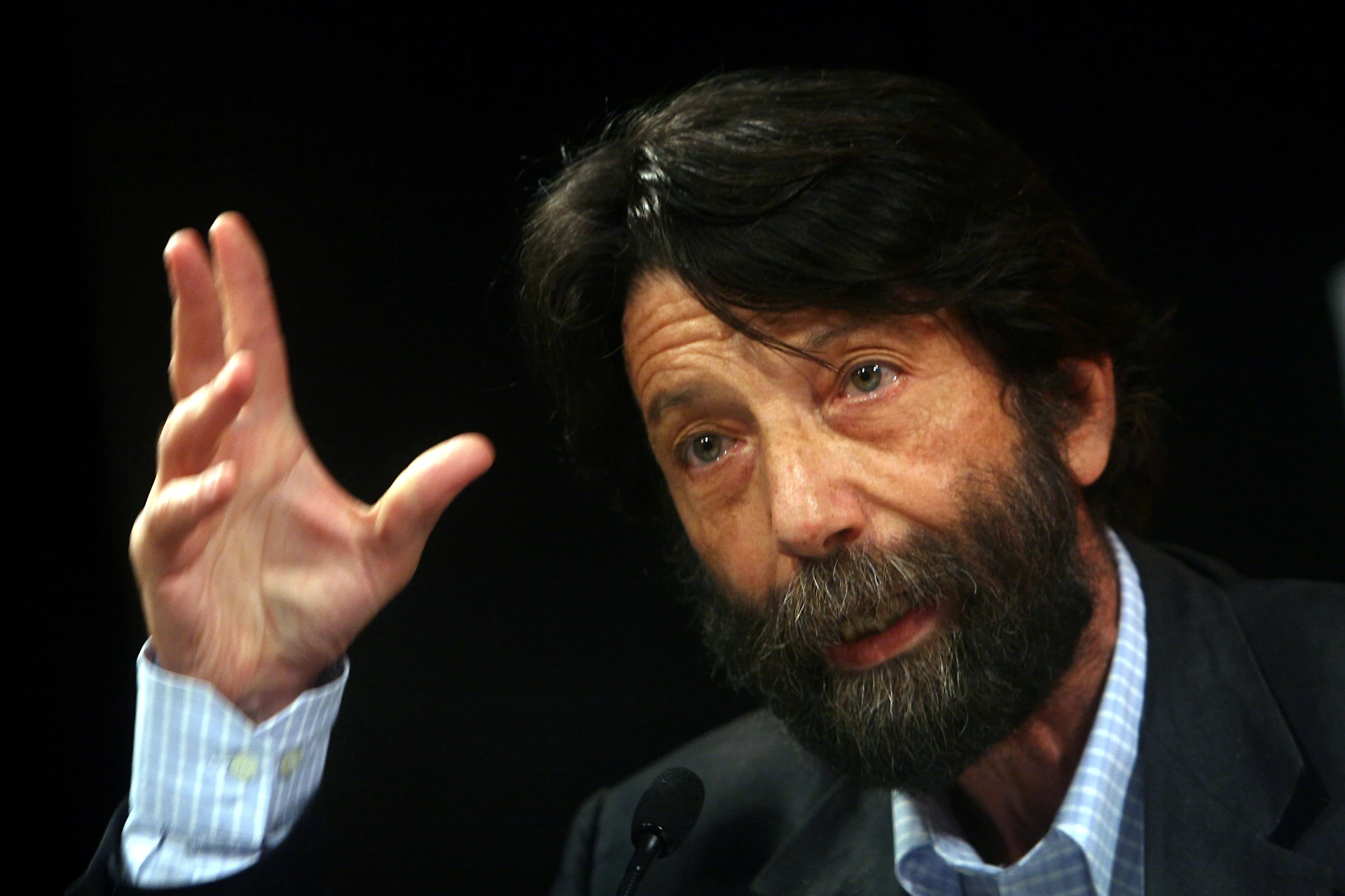 Massimo Cacciari: "Macerata è solo la punta dell'iceberg, l'Italia ha fallito"