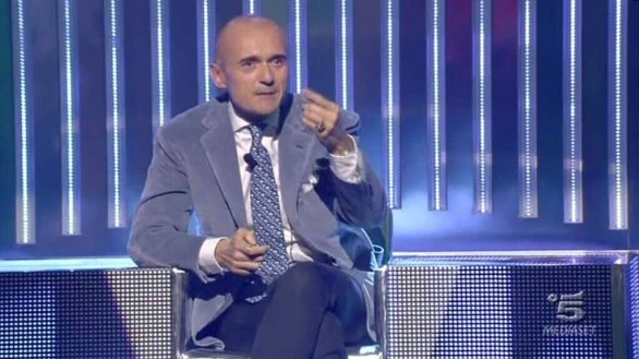 Mediaset, la pazza idea per il Grande Fratello Vip: chi piazzano con Adriana Volpe, si rischia la rissa?