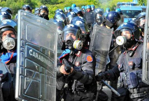 Accorpamenti delle Forze dell'Ordine: ecco il dossier sui tagli del governo Renzi