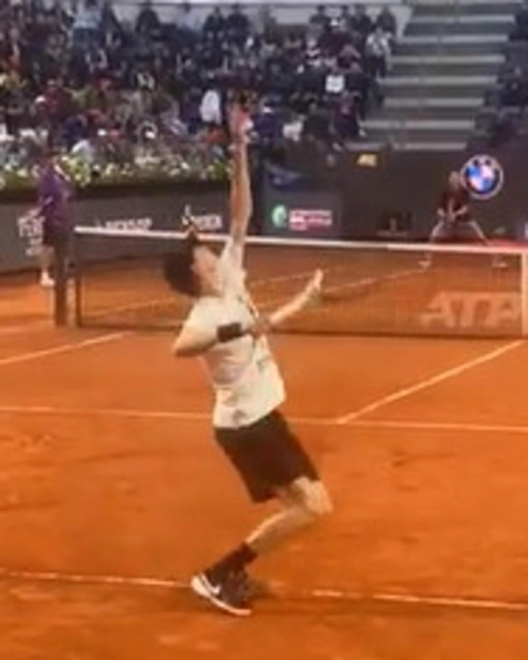 Jannik Sinner perde contro Lehecka: "Buu" e gelo al Foro Italico
