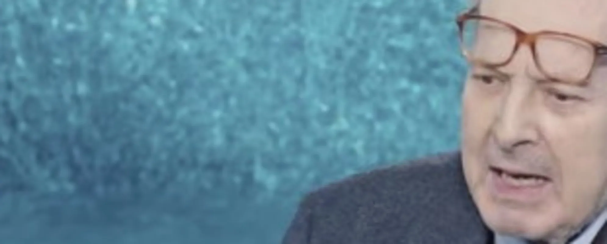 Sgarbi torna in tv: cosa rivela alla Venier