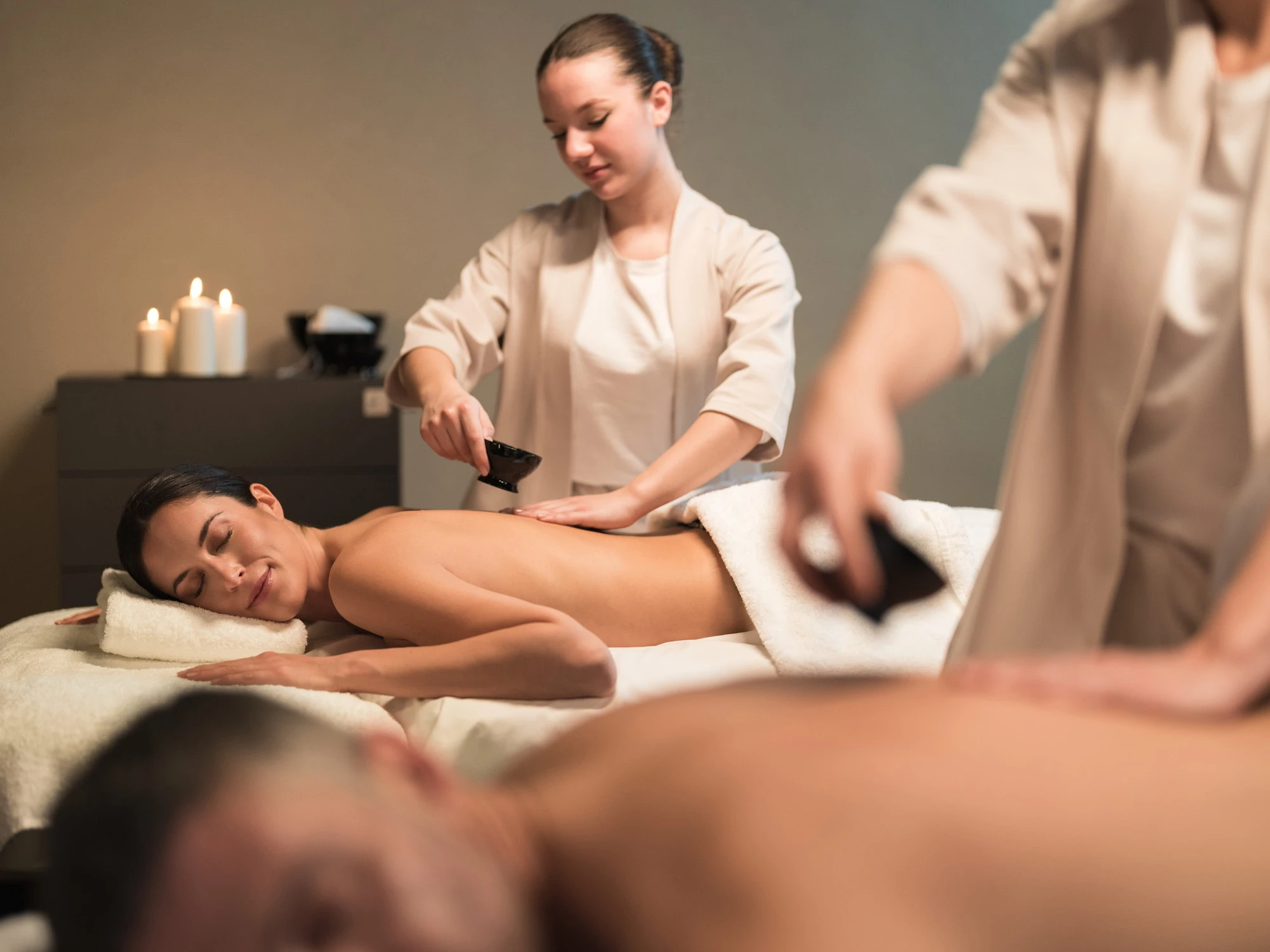 FEBBRAIO A DE MONTEL TERME MILANO Tra rituali di benessere, suggestioni romantiche e atmosfere di Carnevale