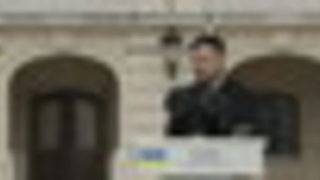 Zelensky: attacchi droni ucraini su San Pietroburgo "risposta giusta"