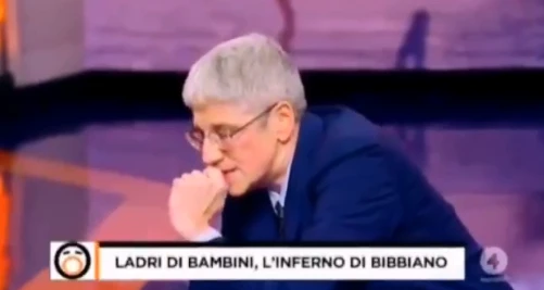Mario Giordano e lo scandalo affidi targato Pd: "Mi vengono i brividi", e si accascia in diretta