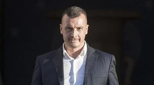 Rocco Casalino fa causa a Dagospia e chiede 200mila euro. La replica: "Povero ragazzo, fatti del male"