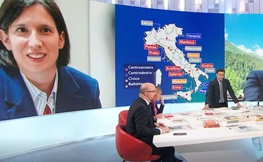 L'aria che tira, "vittoria e pure abbondante": delirio del fedelissimo della Schlein