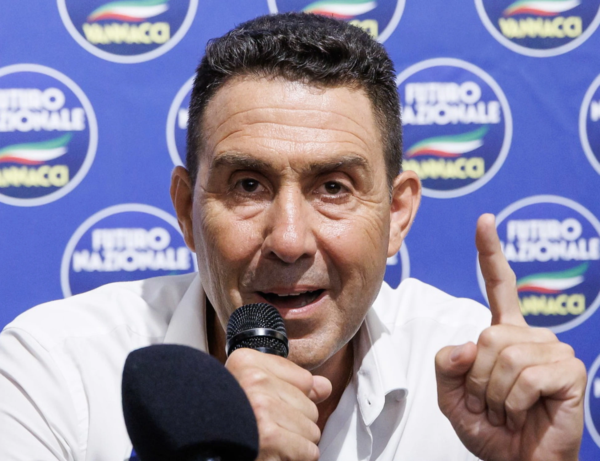 Sondaggi, "uso politico dei dati": emerge un gioco sporco