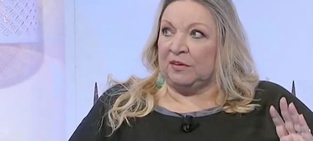 Maria Giovanna Maglie smaschera Repubblica: "I dati sulla Segre e l'antisemitismo? Una bufala"