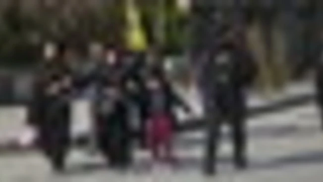 Scontri forze governo e combattenti curdi: migliaia in fuga da Aleppo