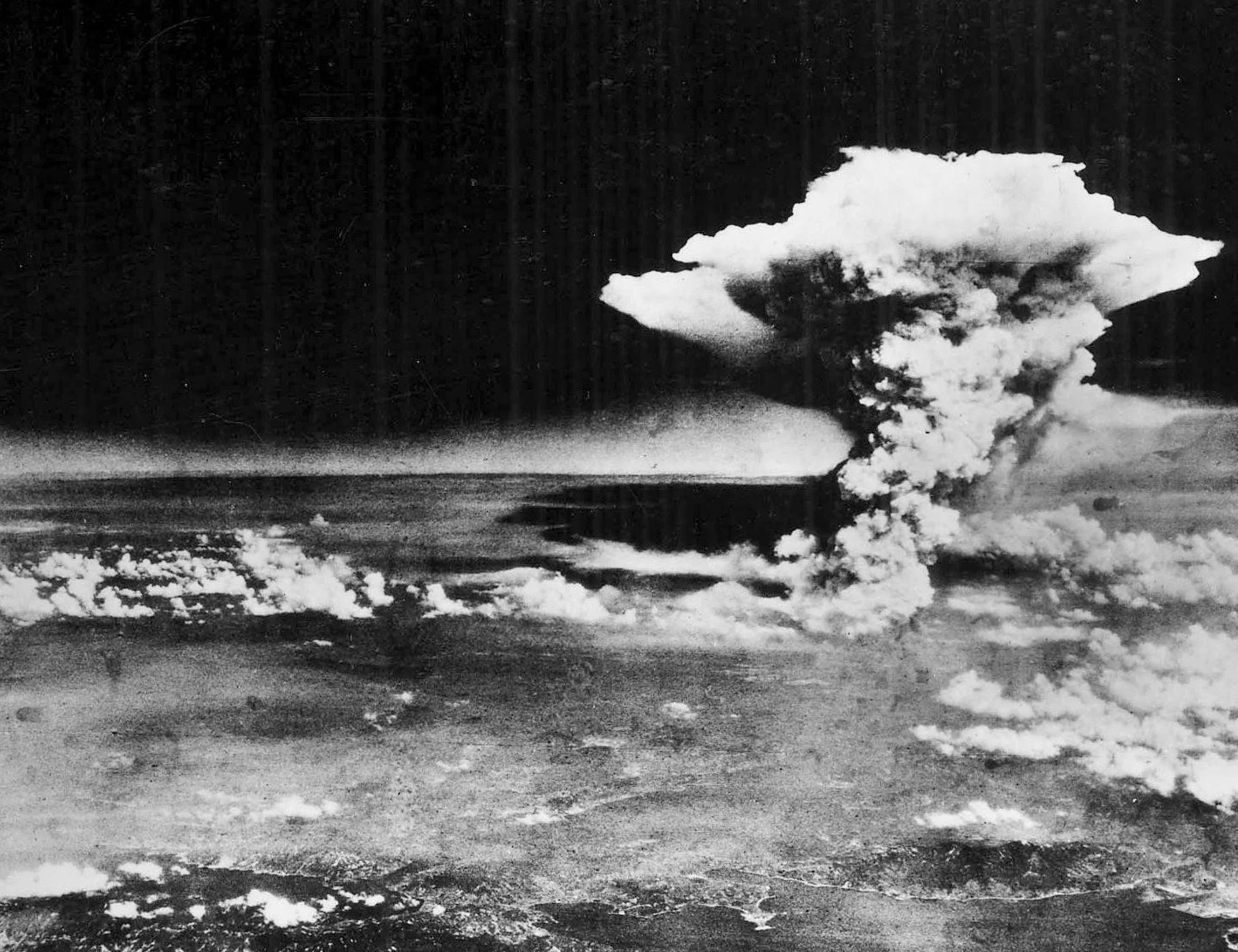 Hiroshima, l'uomo s'inventò la fine del mondo e trasformò l'apocalisse in realtà
