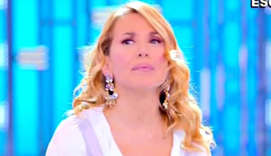 Domenica In, ascolti del 6 gennaio. Anticipazione al veleno: "Chissà la D'Urso...". Canale 5, una Caporetto?