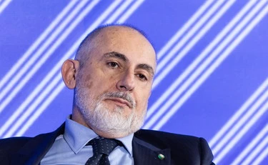 https://media.liberoquotidiano.it/f05iVR-QirxuqyOFaJORDoR0HYiTYrpBUtNtEV6R_cA/width:800/quality:90/aW1hZ2VzLzIwMjYvMDYvMzAvMTczOTUxNjI2LWZiMWJmM2ZlLTA2MWUtNDExZC04YzZjLWQ5NGY1Y2E1OTIxYy5qcGc.webp