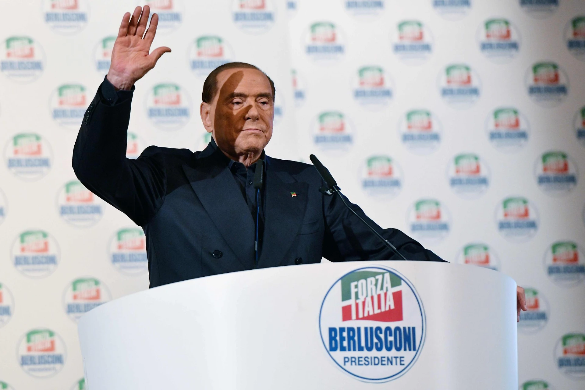 Vittorio Feltri, ecco perché Berlusconi fa bene ad andare in tv