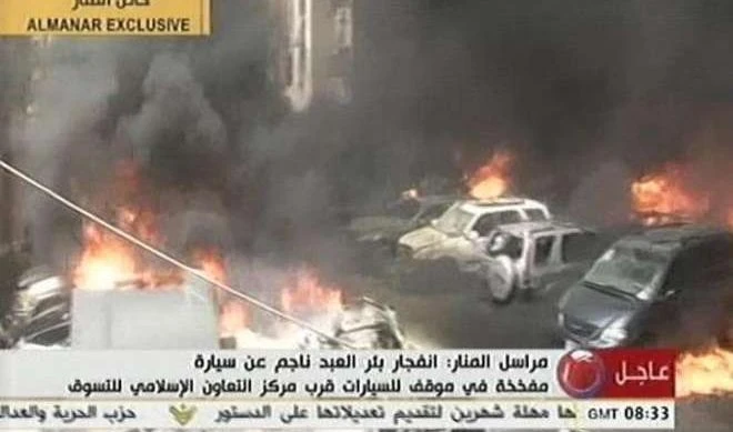 Torna la violenza in LibanoEsplode un'autobomba: 22 morti