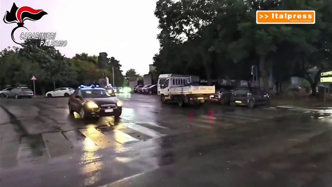 Blitz dei Carabinieri nel quartiere di Borgo Nuovo a Palermo, 90 denunciati
