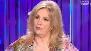 Domenica In, Iva Zanicchi: "Mara Venier? Quanta vigliaccheria che ho visto"