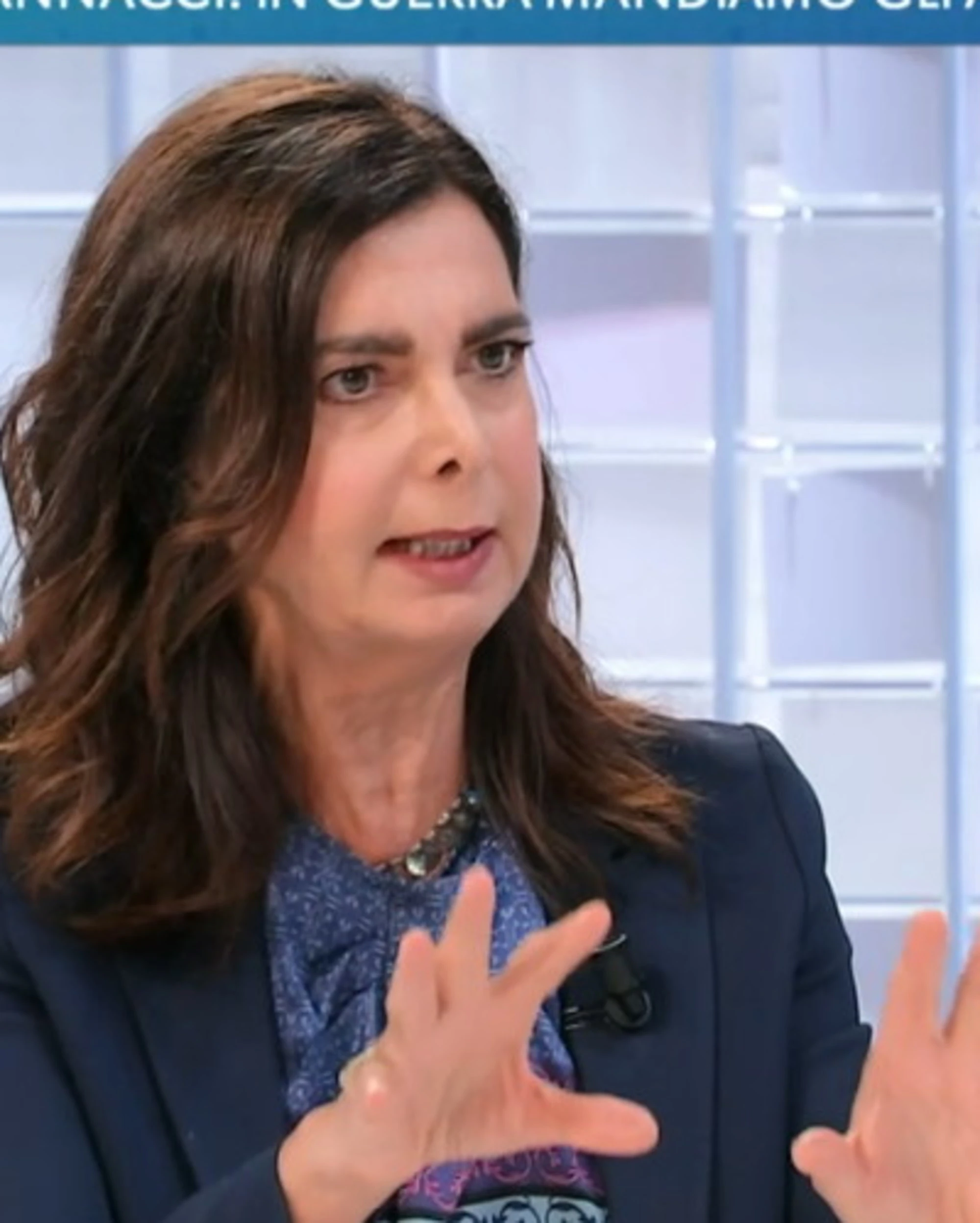 L'aria che tira, Laura Boldrini deraglia: "Sono veramente esterrefatta"