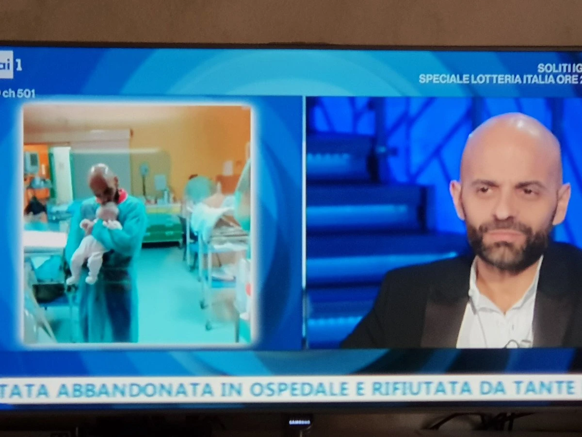 Domenica In, il momento più commovente della stagione: Mara Venier si emoziona per il suo ospite