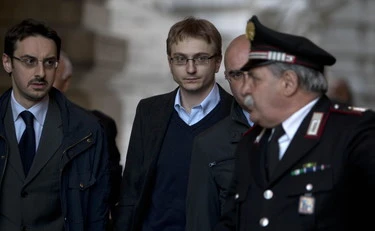 https://media.liberoquotidiano.it/f8qIrWcBT95p_nEoWC0tgRPlt16zdw4aTPKZR1dMt_A/width:800/quality:90/aW1hZ2VzLzIwMjYvMDUvMTIvMTUxNjM3NzEwLWY3YmFkYTViLTMzNWItNDgzNC05MWMzLWEyZWIxZTMzMTYyMy5qcGc.webp