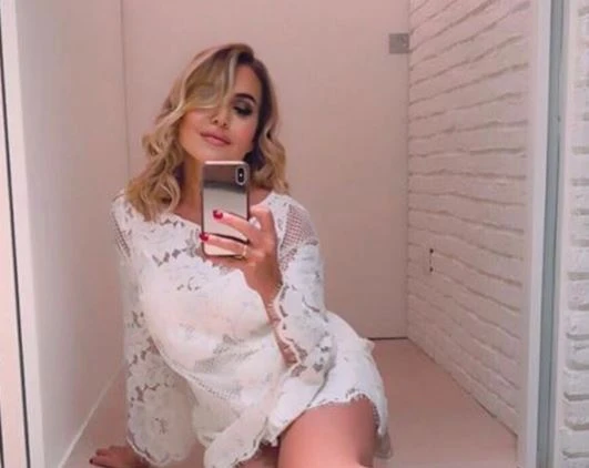 Barbara D'Urso fa en plein. Festa a Mediaset: ascolti, briciole per mamma Rai