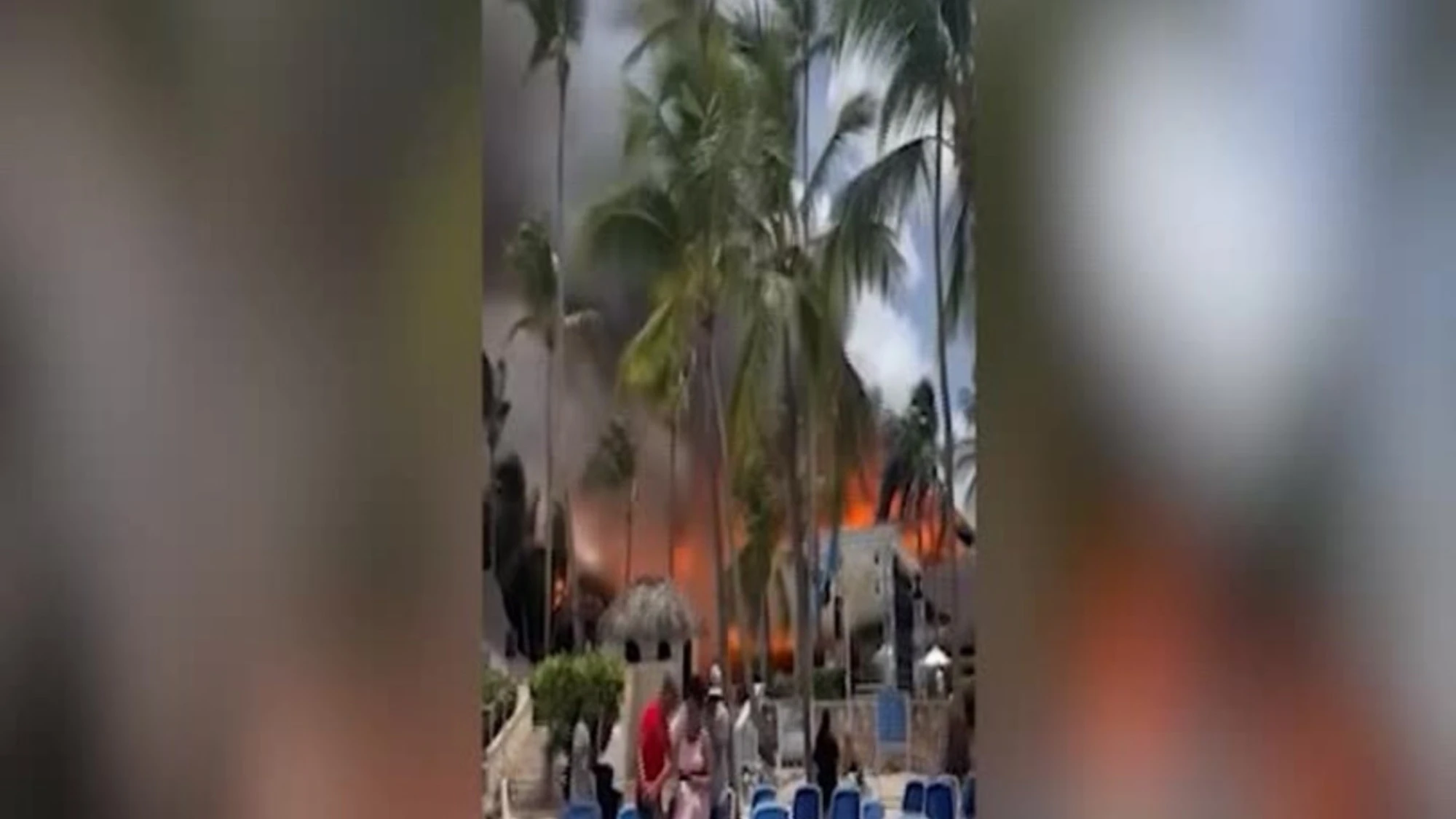 Santo Domingo, un rogo devasta resort di lusso