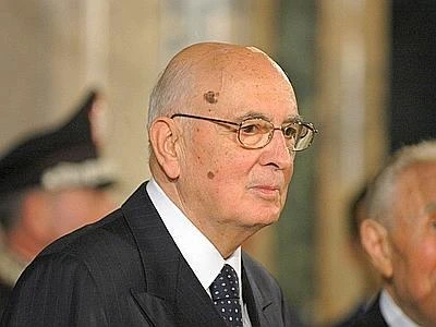 Crisi, Napolitano: ''Nessuno Stato può salvarsi da solo''
