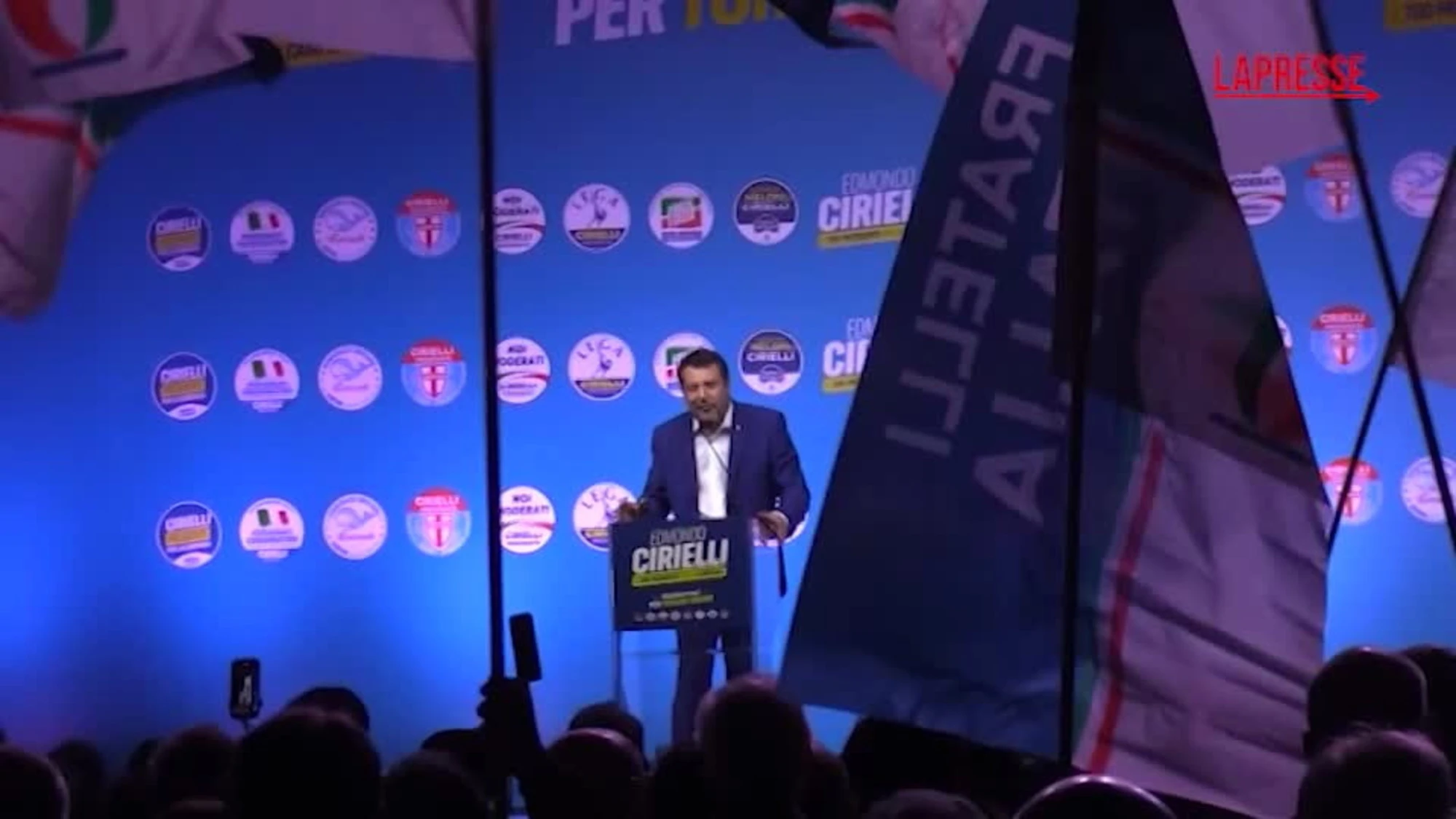 Salvini smonta Landini: "Scioperante di professione"