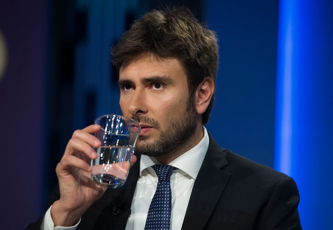 Alessandro Di Battista, il retroscena clamoroso. Congo? No, può ancora entrare nel governo e rovinarci