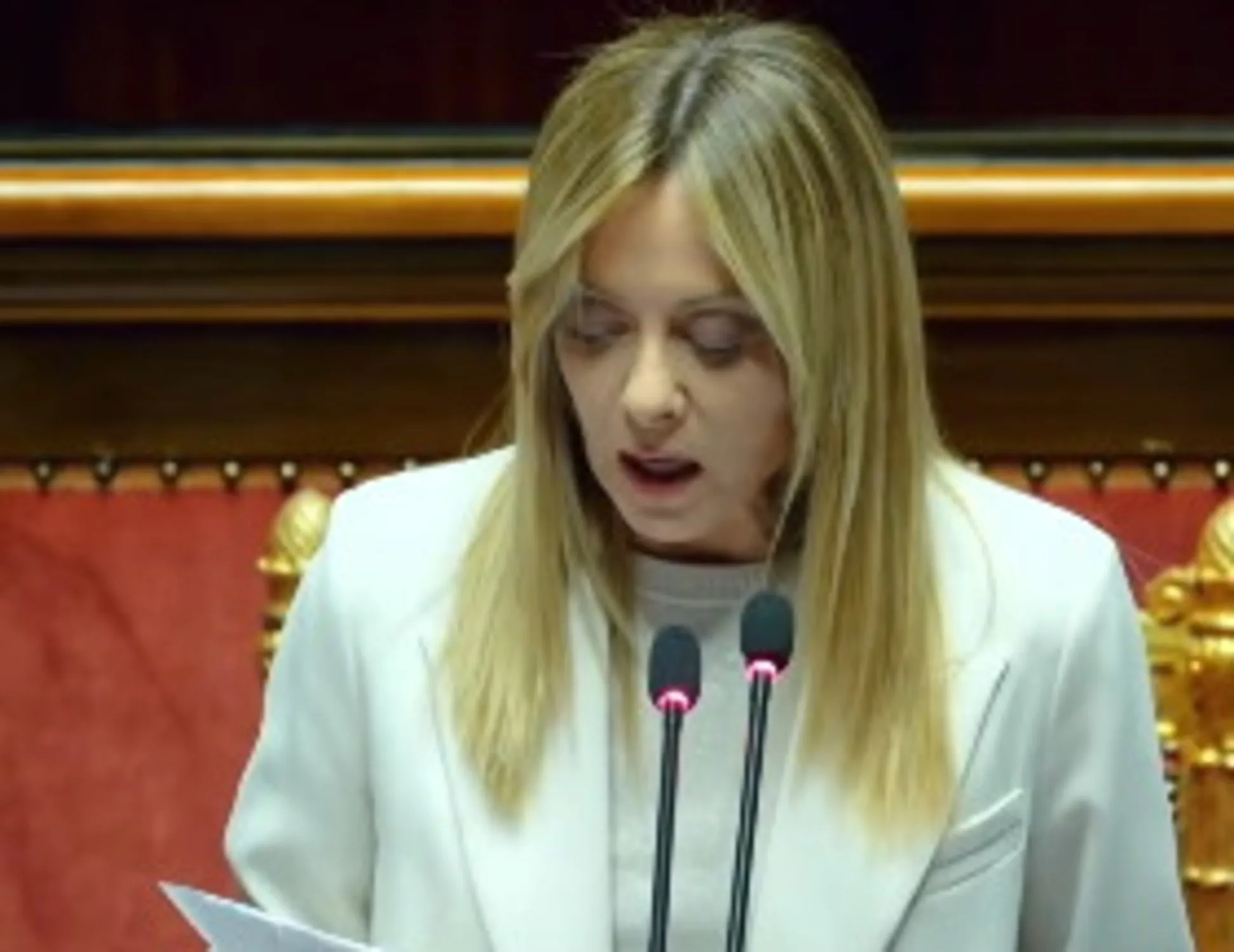 "Cosa serve ora": Meloni in aula, lezione alla sinistra