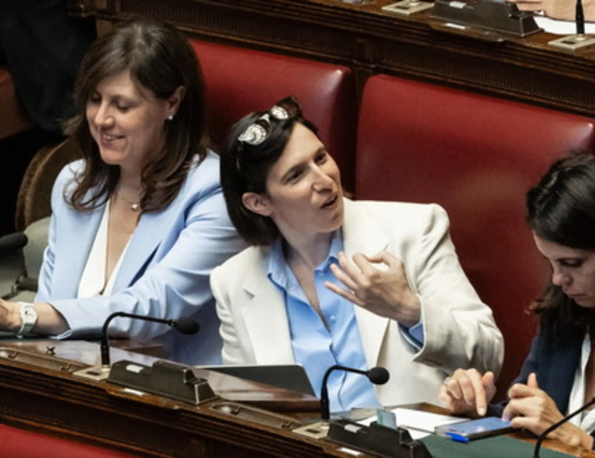 Leggi l'articolo: I numeri dicono: Pd, è finita. A un passo dalla soglia psicologica