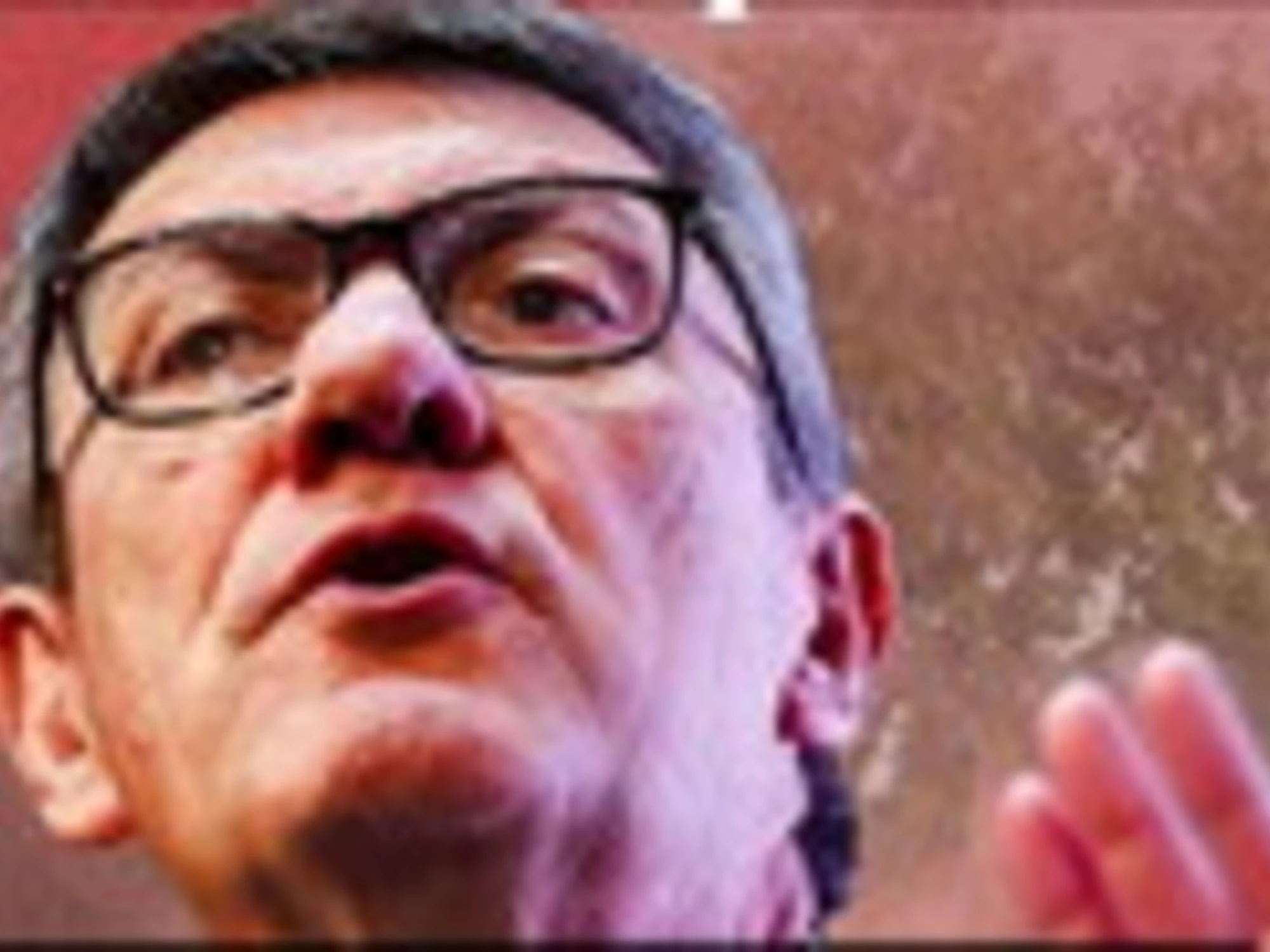 Maurizio Landini lancia il boicottaggio della Serie A? FdI lo umilia: "Noi intanto..."