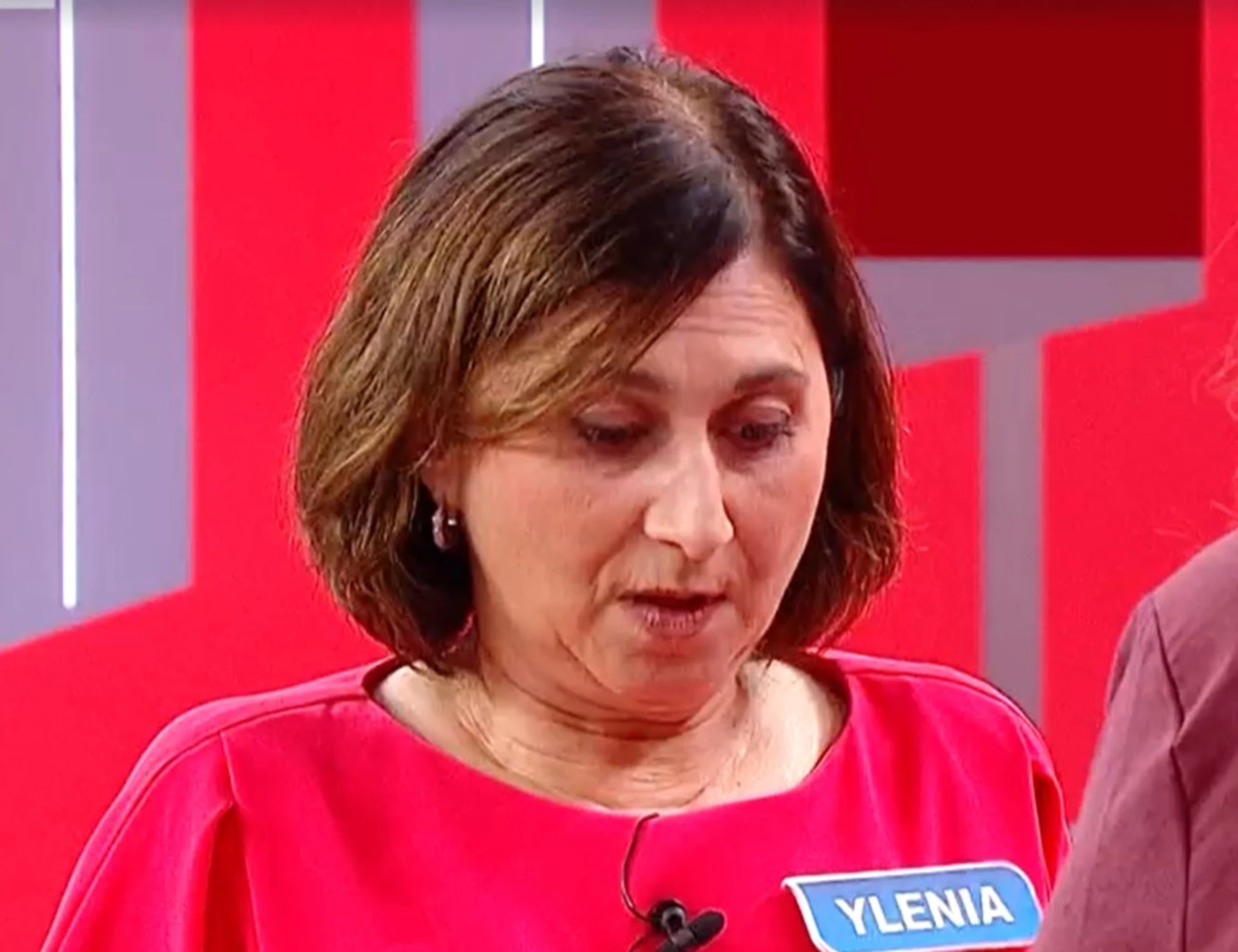 Reazione a catena, "per insegnare l'italiano": Stefanelle, scoppia il caso