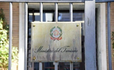 Daniela Santanchè, "impegno cancellato": il ministro verso la resa?